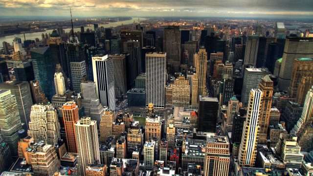 https://montrealcampus.ca/wp-content/uploads/2011/11/S-photosociete-640x360.jpg