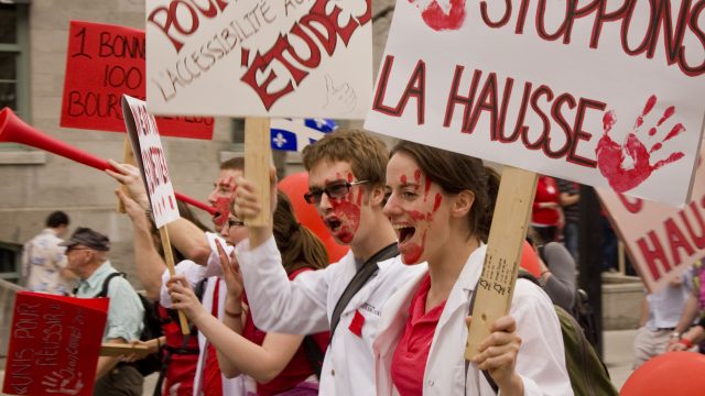 https://montrealcampus.ca/wp-content/uploads/2012/03/manif22mars-3-640x360.jpg