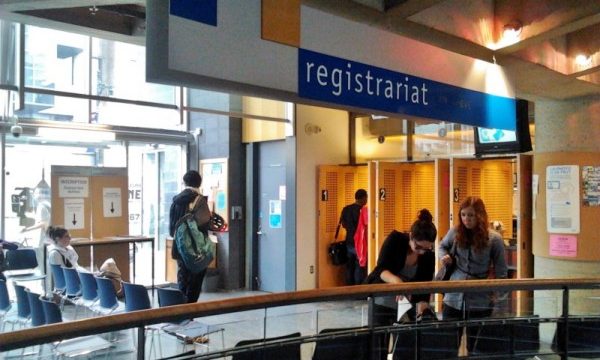 https://montrealcampus.ca/wp-content/uploads/2012/09/registrariat-UQAM-e1360073421737-600x360.jpg