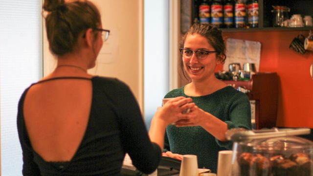 https://montrealcampus.ca/wp-content/uploads/2016/03/Tasse-toi4-1-640x360.jpg