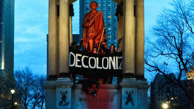 https://montrealcampus.ca/wp-content/uploads/2017/11/Decolonize-6-of-6-640x360.jpg
